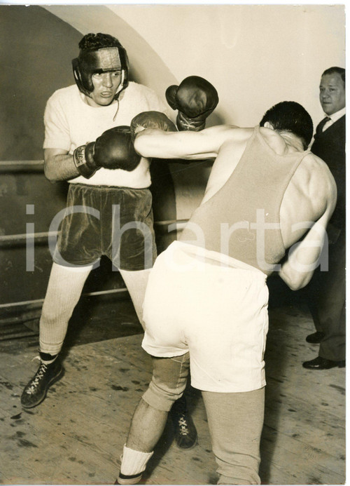 1957 ROMA BOXE Il pugile Emilio MARCONI si allena per titolo europeo Pesi Welter
