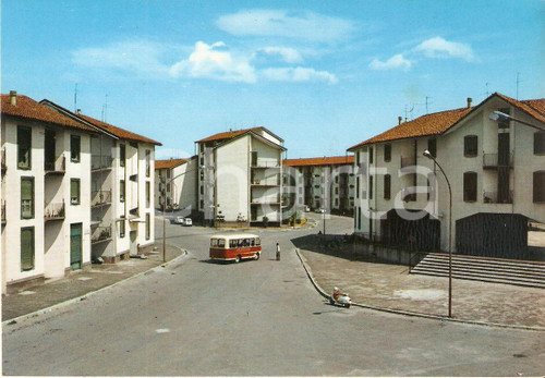 1965 ca BUSTO ARSIZIO (VA) Vespa e autobus in via Fogazzaro *Cartolina FG NV  CONDIZIONI: GOOD     originale e autentica 1