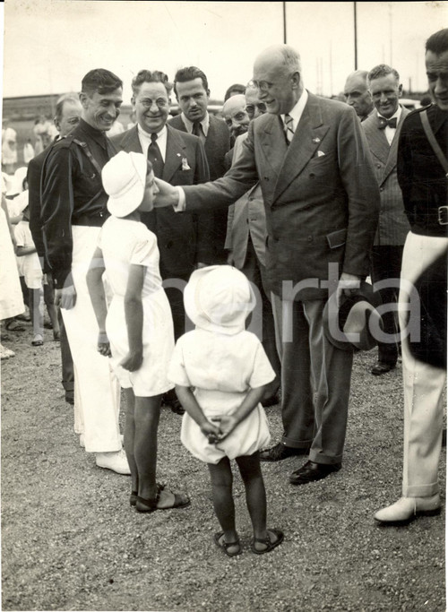 Fotografia d epoca originale 1936 LEGNANO MI Prefetto Riccardo MOTTA visita la colonia elioterapica Foto 1