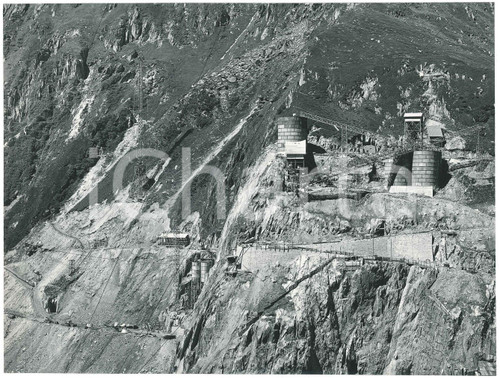 1963 LAI DA CURNERA SVIZZERA Costruzione della diga - Cantiere *Foto 17  Fotografia originale d'epoca.  GOOD/buono ingiallimento da adesivo al verso FORMATO: 23x17 cm originale e autentica 1