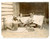 Fotografia d epoca originale 1920 ca GIAVA Giovani donne dipingono le tradizionali vesti sarong  DANNEGGIATA 1