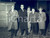 1959 GENOVA Piazza Fossatello - Mario CAROTENUTO a passeggio *Foto 24x18 cm Fotografia d'epoca con didascalia al verso.  CONDIZIONI: G (ma lieve sovraimpressione al margine inferiore) FORMATO: 24x18 cm     originale e autentica 1