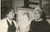 1956 PARIS Gloria SWANSON riceve il suo ritratto da Marie Madeleine DE RASKY