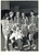 1970 s.l. Il cantante Nino FERRER fuma circondato da vallette *Foto 13x18 cm