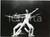 1983 DANZA "Divertissement" Luciana SAVIGNANO Luigi BONINO Gilles COCHINAIRE Fotografia originale, con didascalia al verso, scattata in occasione del balletto in scena alla Piccola Scala di Milano. GOOD/buono  Formato: 24x18 cm originale e autentica 1