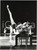 1983 DANZA MILANO "Le jeune homme et la Mort" Luciana SAVIGNANO Luigi BONINO Fotografia originale, con didascalia al verso, scattata in occasione del balletto in scena alla Piccola Scala di Milano. GOOD/buono  Formato: 18x24 cm originale e autentica 1