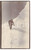 1905 ca MONTE ROSA (?) Alpinista durante la scalata - Foto 14x9 cm Fotografia d'epoca.FOTOGRAFO: Dr. Vittorio Ronchetti - Milano FAIR/discreto Lievi smussature agli angoli Formato: 14x9 originale e autentica 1