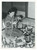 1940 ca JAPAN - CUSTOMS - Woman with figurines - Arts and crafts *Photo 13x18 cm Fotografia originale d'epoca. GOOD/buono ma difetti di stampa Formato: 13x18 cm originale e autentica 1