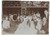 1910 ca ITALIA (?) Famiglia al ristorante - Fotografia anonima 8x6 cm  Fotografia d'epoca. FAIR/discreto Lievi smussature agli angoli Formato: 8x6 cm originale e autentica 1