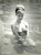 Fotografia d epoca originale 1960 ca STORIA DELLA MODA Modella nell acqua con bikini a quadretti FERRUCCIO 1