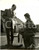Fotografia d epoca originale 1925 ca LONDRA? UK Principe Paolo JUGOSLAVIA e Olga mostrano corredino Foto 1