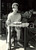 Fotografia d epoca originale 1960 ca PARIGI F Sylvia CORRENTE mangia wÃ¼rstel e patatine fritte Fotografia 1