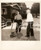 Fotografia d epoca originale 1950 ca CLEVELAND USA Councilman Mary SOTAK talks with neighbor Photo 1