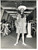 Fotografia d epoca originale 1967 PARIS MODA VINTAGE Modella indossa abito a quadretti con fiocco 1