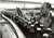Fotografia d epoca originale 1991 DORTMUND Operaio controlla bottiglie birra KRONEN sul nastro trasportatore 1