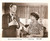 Fotografia d epoca originale 1940 ALIAS THE DEACON Bob BURNS riceve dollari da un anziana Foto di scena 1