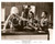 Fotografia d epoca originale 1957 OPERATION MAD BALL Jack LEMMON soccorre soldato mummificato Foto di scena 1
