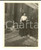Fotografia d epoca originale 1920 ca FRANCE Giovane donna al GRAND GARAGE Foto VINTAGE 8x11 cm 1