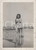 Fotografia d epoca originale 1955 ca ITALIA Ragazza al mare  Ritratto in posa da pinup  Foto ANONIMA 6x9 1