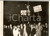Fotografia d epoca originale 1953 BELGRADO Manifestanti antiitaliani con effigie di Giuseppe PELLA Foto 1