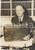 Fotografia d epoca originale 1955 LONDON Chancellor Rab BUTLER with his box of secret Photo 15x20 cm 1