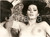 Fotografia d epoca originale 1970 ca CINEMA Edwige FENECH in topless su coperta leopardata Foto 18x29 cm 1
