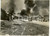 Fotografia d epoca originale 1940 ca WW2 EST DEL DNEPR Un villaggio sovietico in fiamme Foto 18x13 1