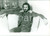 Fotografia d epoca originale 1980 ca UDINESE CALCIO Il calciatore brasiliano Orlando PEREIRA sul divano Foto 1