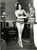 Fotografia d epoca originale 1960 ca MILANO MODA Modella in bikini posa con statua Buddha Foto VINTAGE 1