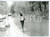 Fotografia d'epoca originale 1994 BEREGUARDO (PV) Alluvione TICINO - Reporter su strada allagata *Fotografia 1