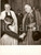 Fotografia d epoca originale 1955 ca VATICANO Prelato stringe la mano a Mons. Angelo DELL ACQUA Foto 18x24 1
