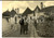 Fotografia d epoca originale 1950 ca ALBEROBELLO BA Coppia di turisti in visita ai trulli Foto 10x7 cm 1