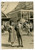 1955 ca FIERA DI MILANO Coppia in visita alla CASA DELL'OSPITE *Foto 7x10 cm