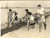 1957 ALLUVIONE DEL POLESINE Famiglie salvano i galli in bicicletta - Foto 18x13
