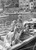 1958 PORTOFINO John MILLS in barca con Mary Hayley BELL e figli - Foto 18x24 1958Fotografia vintage rara d'epoca.Timbro archivio Publifoto Genova al verso.FORMATO: 18x24 cm CONDIZIONI: G ICHARTA mette in vendita le stampe vintage della collezione Publifoto Genova, per la maggior parte inedita o in tiratura di pochi esemplari. Si tratta di un'ottima opportunit&agrave; di investimento per i collezionisti di fotografie d'epoca.    originale e autentica 1