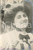 1913 ROMA Emma LANZARA in abito a pois - Ritratto *Foto Luigi GREA (1) Fotografia originale d'epoca, in formato cartolina postale.Si tratta di uno scatto realizzato da un fotografo amatoriale, Luigi "Gigi" Grea, funzionario delle ferrovie.Didascalia al recto. FAIR/discreto difetti di stampa e danni marginali Formato: 9x14 cm originale e autentica 1