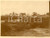 1925 ca BRASILE RIO DE JANEIRO Veduta di un sobborgo *Foto 12x9 cm (2) Fotografia originale d'epoca.La fotografia proviene da un più vasto album che documenta i viaggi di una famiglia attraverso l'Europa, il Nord Africa e il Sud America.Rappresenta un'interessante testimonianza di viaggi verso luoghi esotici e lontani o verso i principali monumenti dell'Europa dell'epoca. POOR/danneggiato piccolo strappo al lato superiore Formato: 12x9 cm originale e autentica 1