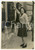Fotografia d epoca originale 1942 BOLOGNA Ragazza imbuca una lettera in una cassetta postale  Foto 10x15 cm 1