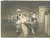 Fotografia d epoca originale 1900 ca COSTUME Toeletta di una nobildonna con la cameriera  Foto VINTAGE 12x9 1