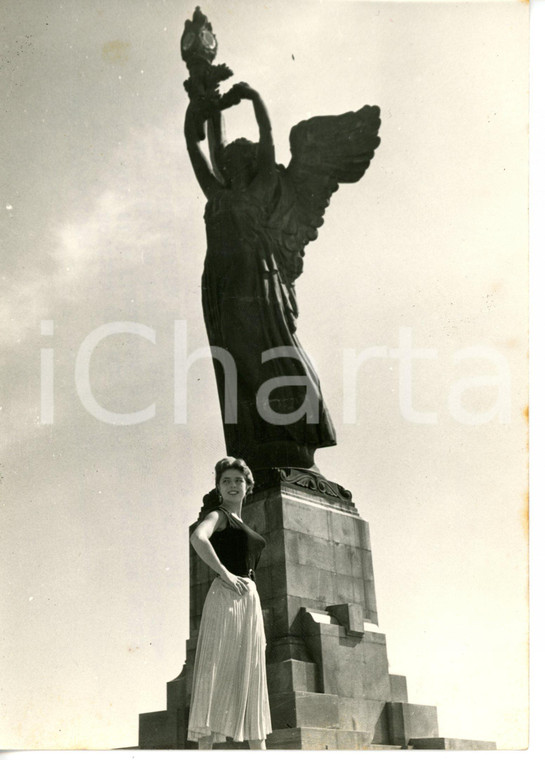 1953 Ristampa 1959 TORINO Faro della Vittoria - Maria Luisa ROLANDO Miss Torino