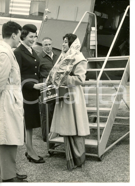 1959 VENEZIA - ALITALIA Concorrente MISS MONDO Fleur EZEKIEL in aeroporto *Foto