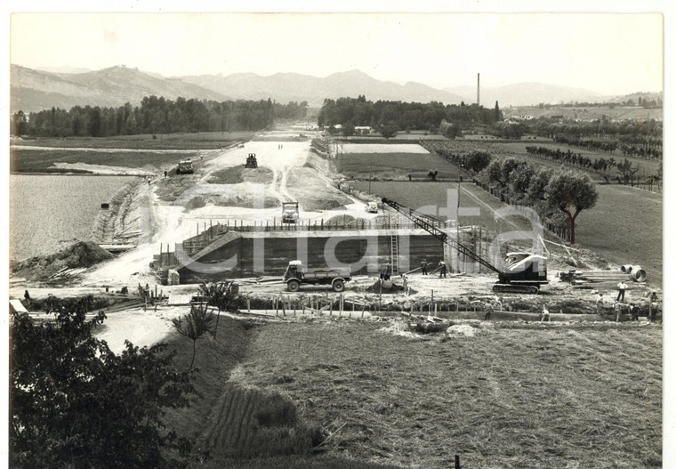 1955 ca CASALECCHIO Cantiere di costruzione AUTOSTRADA DEL SOLE *Foto 24x18 cm