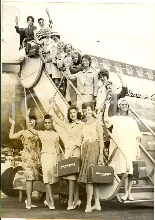 1960 PARIS ORLY Candidate a Miss Universo in partenza con AIR FRANCE Foto 13x18