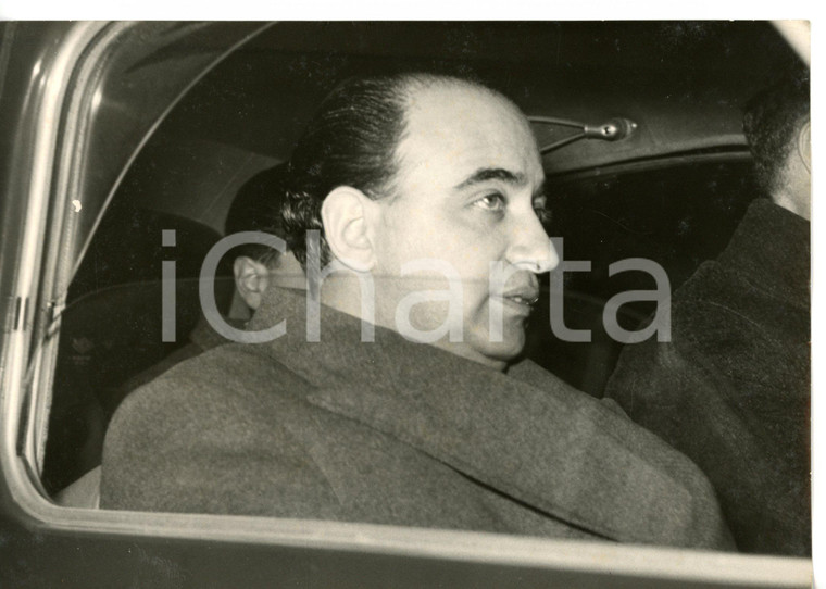 1959 ROMA Delitto via VETULONIA - Il giudice istruttore in auto per sopralluogo