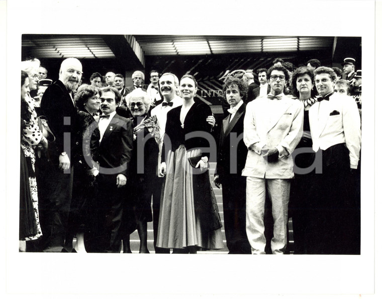 1987 FESTIVAL DI CANNES Nikita MICHALKOV con Marthe KELLER sul red carpet *Foto
