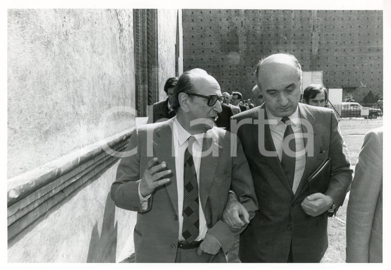 1984 MILANO Castello Sforzesco - DC Ciriaco DE MITA con Guglielmo ZUCCONI *Foto