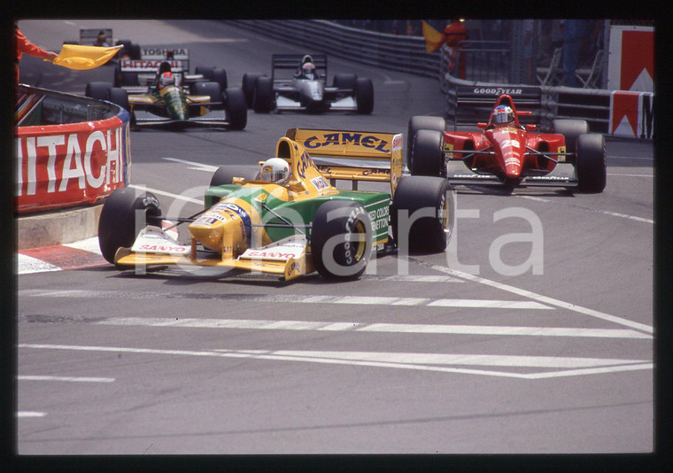 35mm vintage slide* 1992 MONTECARLO F1 Martin BRUNDLE in gara su BENETTON B192