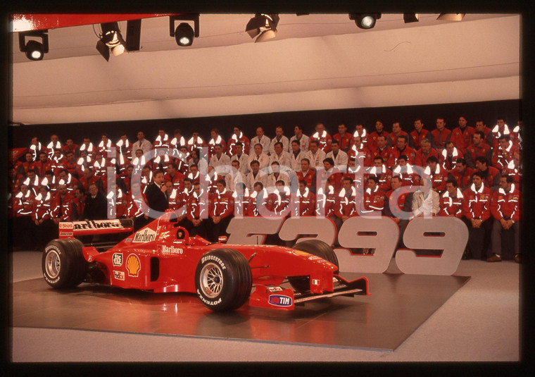 35mm vintage slide* 1999 MARANELLO FORMULA 1 - Presentazione FERRARI F399 (7)