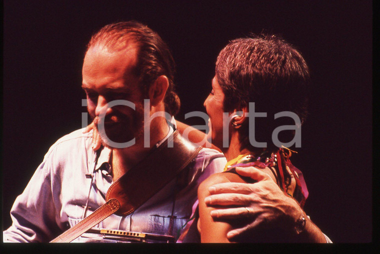 35mm vintage slide* 1989 MODENA Francesco DE GREGORI e Joan BAEZ in concerto