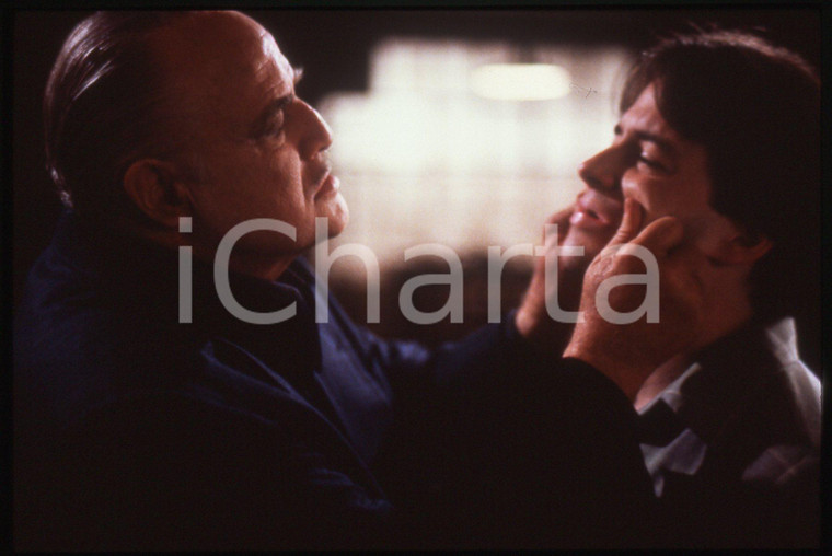 35mm vintage slide* 1990 THE FRESHMAN Marlon BRANDO e Matthew BRODERICK Scena *2